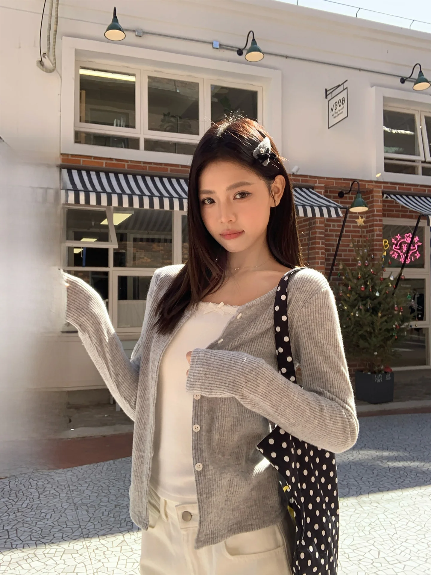 

ay Fake Two-Piece round Ne Long Sve T-irt Women's Spring Knot Lace Slimming Base Top Commute Sle Korean ...