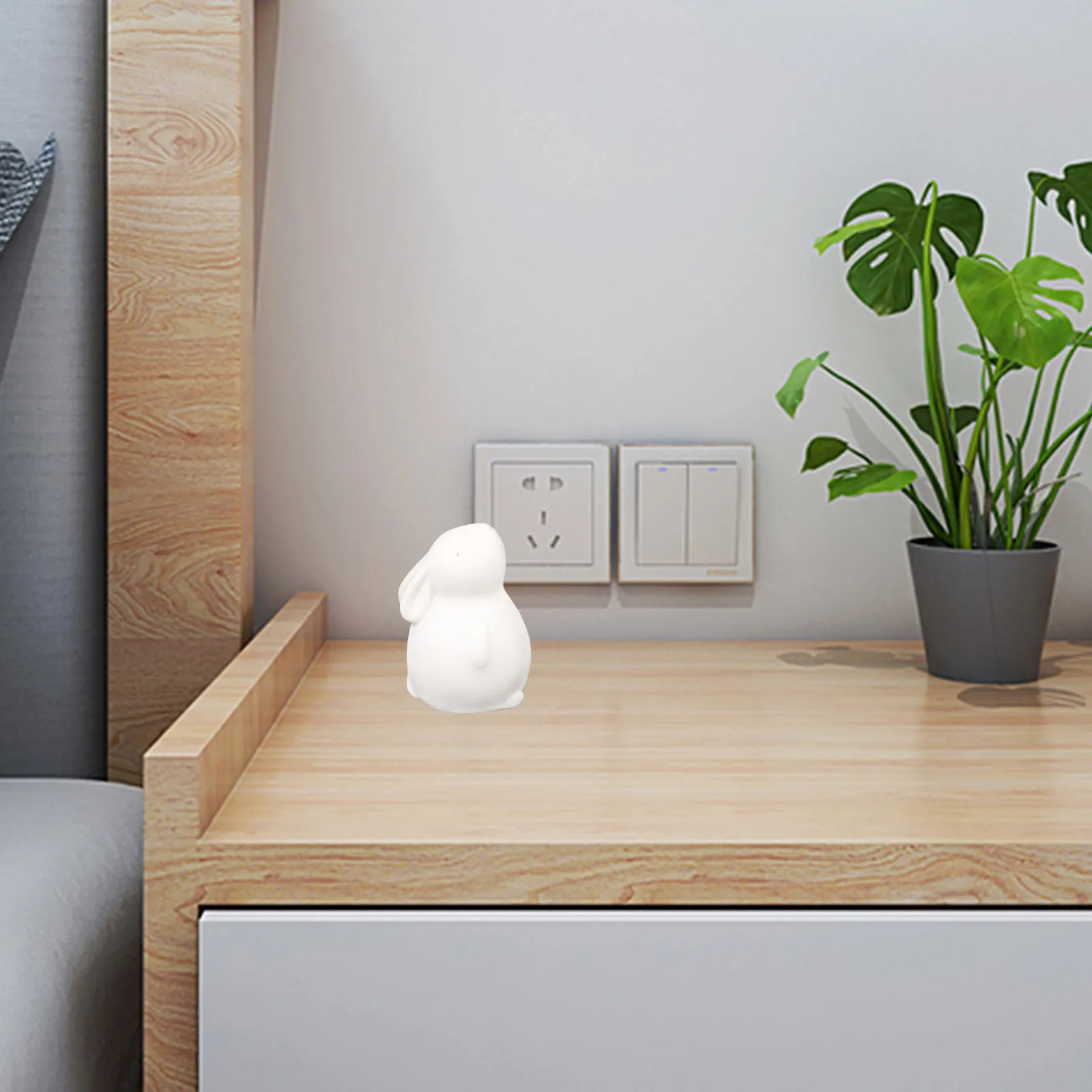 Ceramic White Rabbit Statue Year of The Rabbit Desktop Decoration Bunny Ornament Tea Pet Micro Landscape Decor