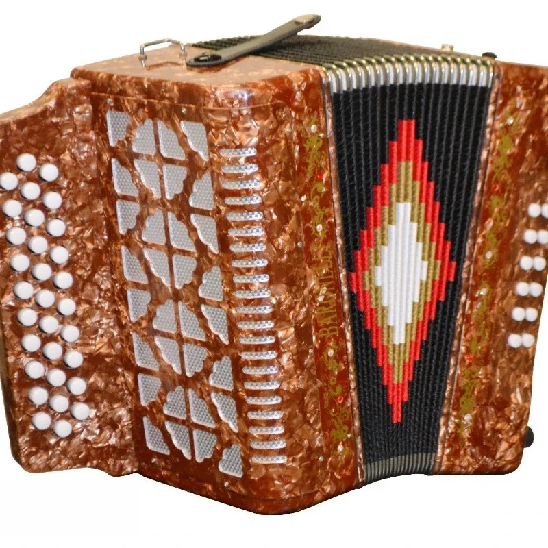 Accordion 31 keys 12 bass, free hard box