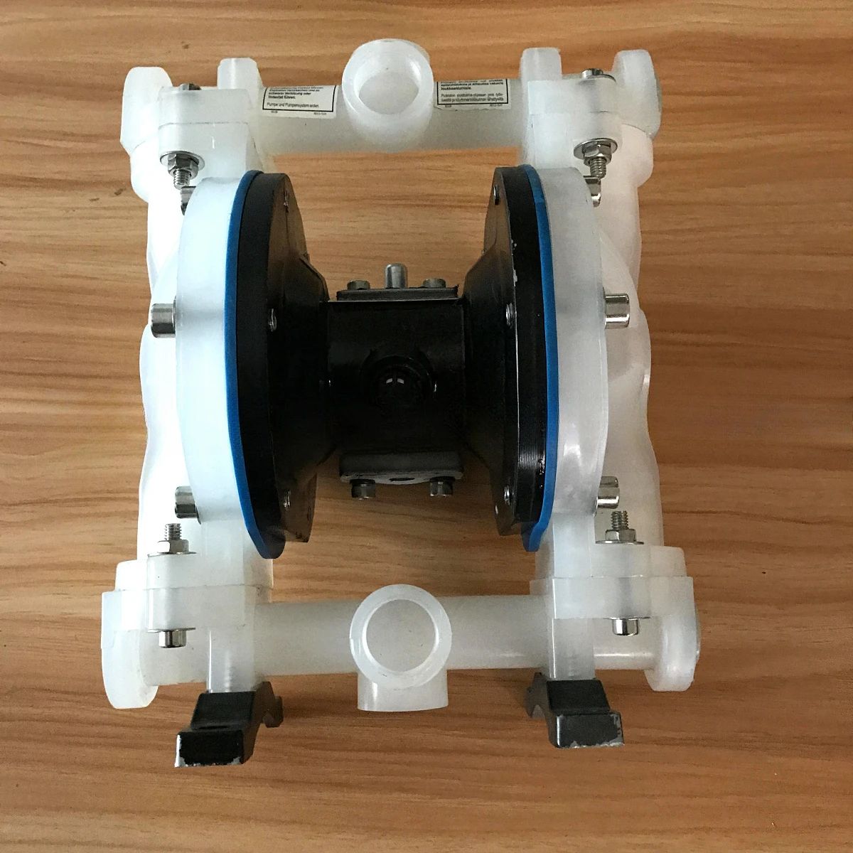 VKM  pneumatic diaphragm pump 4 points caliber QBY-15 plastic PTFE acid and alkali imported plastic