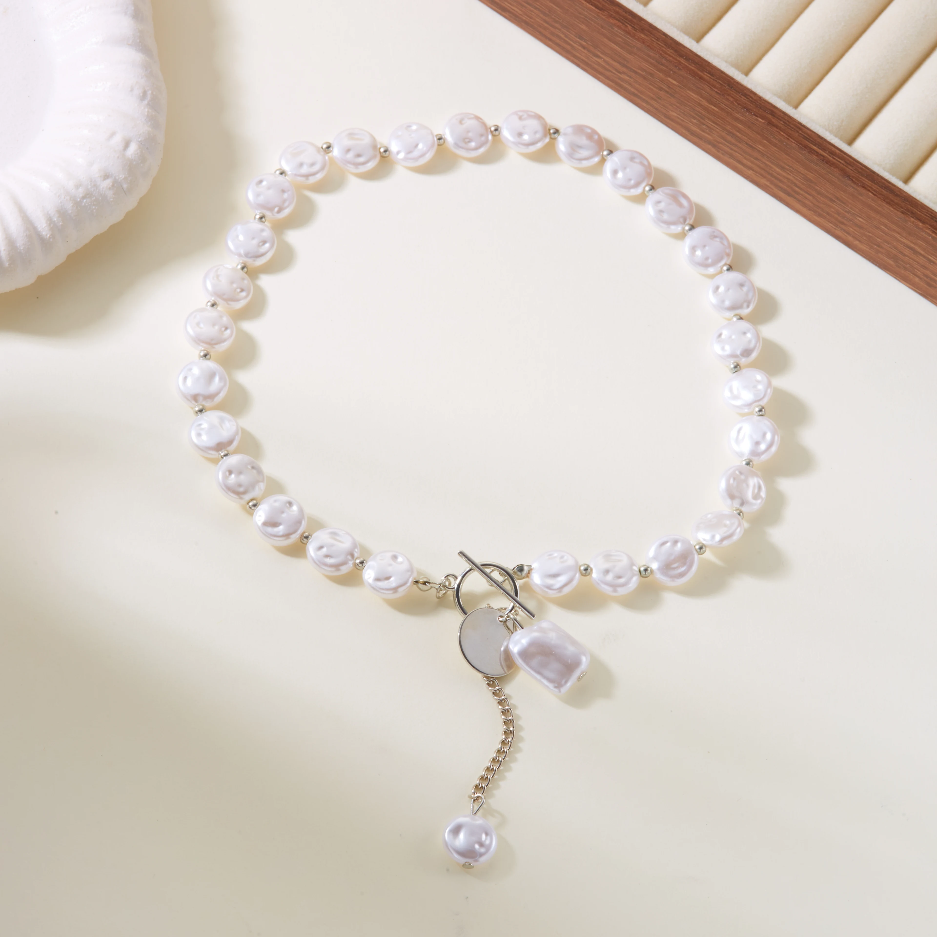 Elegante Imitation Perle Perlen Anhänger Halsketten für Frauen Einfache Unregelmäßige Perle Quaste Halsketten Damen Schmuck Hochzeit Geschenke – Detail 9
