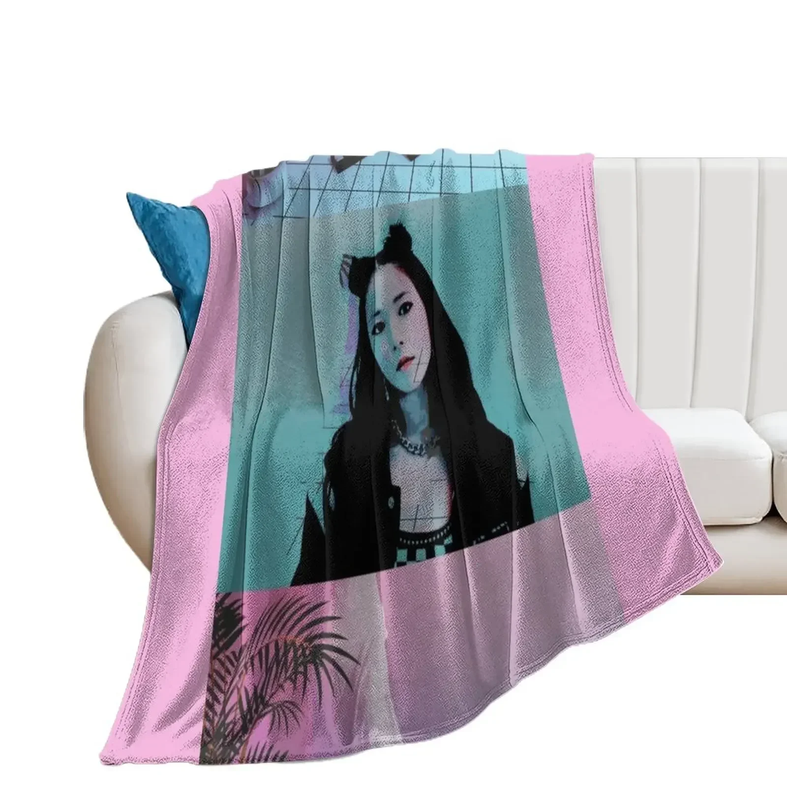 

BoA + Neon Vintage Throw Blanket Winter beds Hairys Blankets