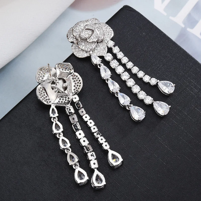 Long Mountain Camellia Camera Flowing Su Earrings New Fashion Heavy Gong Earrings slightly inlaid Water Drop Flower Ear Female W