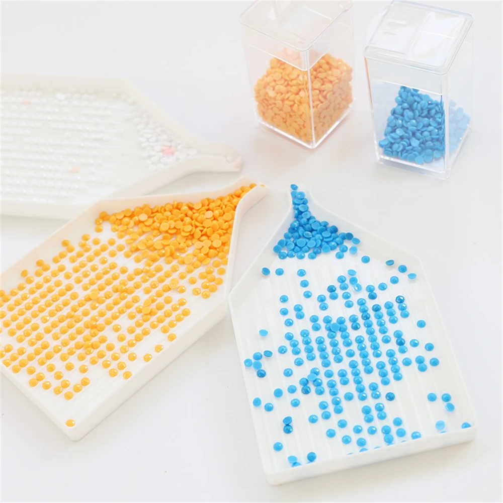 Plastic Bead Sorting Trays Diamond Painting Rhinestone Plate Tray Cross Stitch Embroidery Gem Nail Art Dotting Tool DIY Crafts