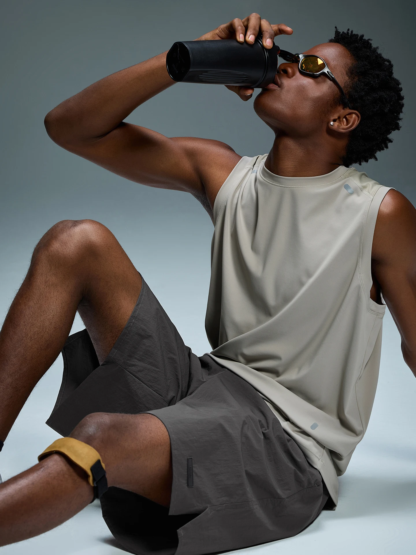 

Reflective Outdoor Casual Vest Men Summer Sports Fitn Training Svel T-irt Loose Fit Urban Sle round Ne Sweat Vest