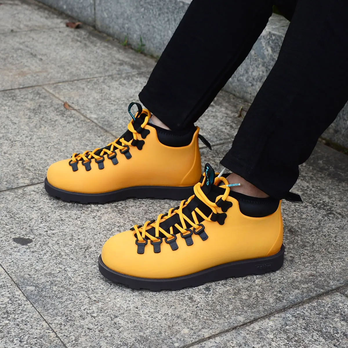 

Winter Hot Sale Breathable Professional Comfortable Lightweight High-Quality Non-Slip Walking Shoes Hiking Boots Casual Shoes