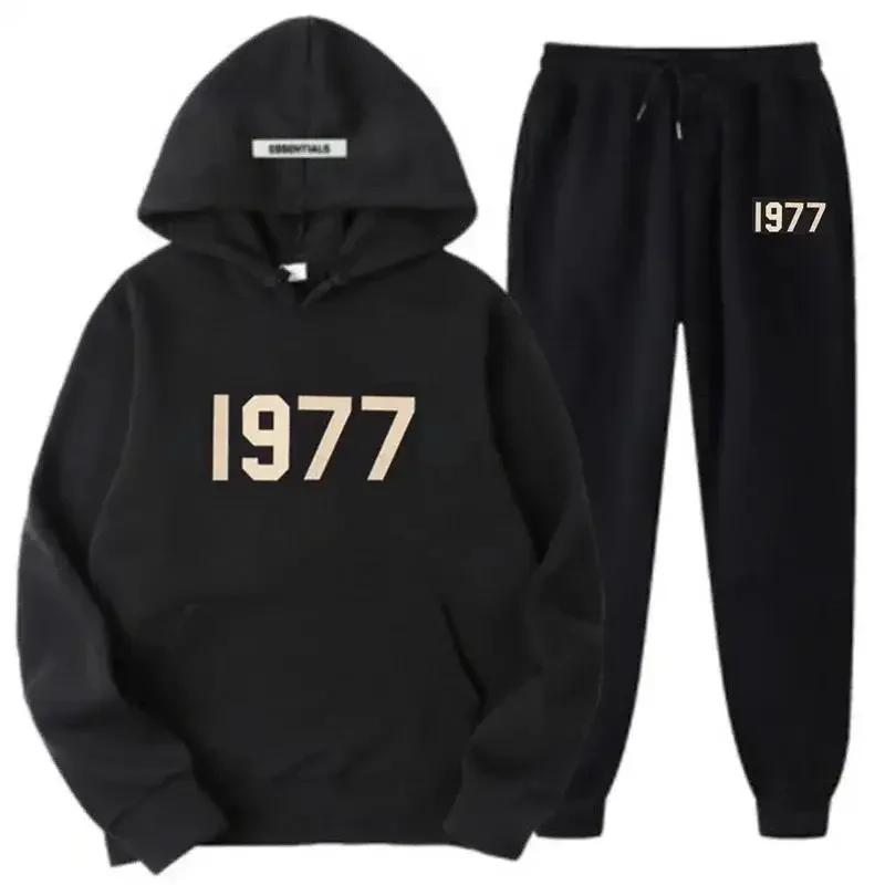 Men's Casual Sportswear Sets, Comfortable and Fashionable Jogging Suits, Sweatshirts and Sweatpants for Autumn and Winter