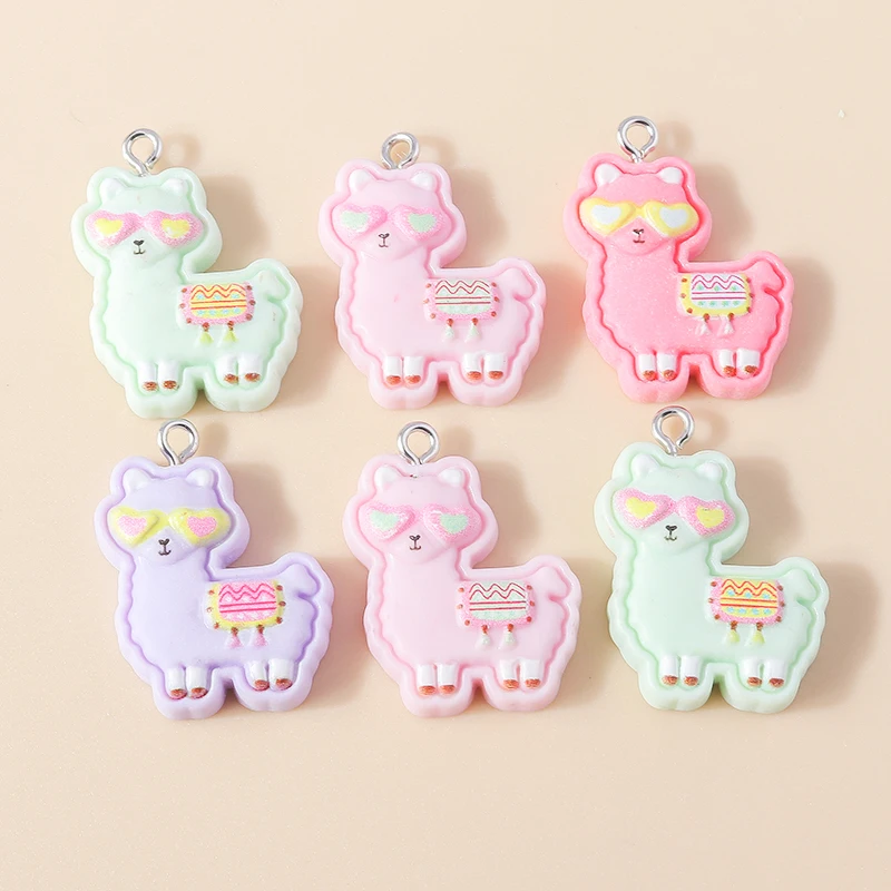 15pcs Resin Cartoon Animal Pendants Cute Alpaca Charms for DIY Jewelry Making Accessories Earring Necklace Pendants Wholesale