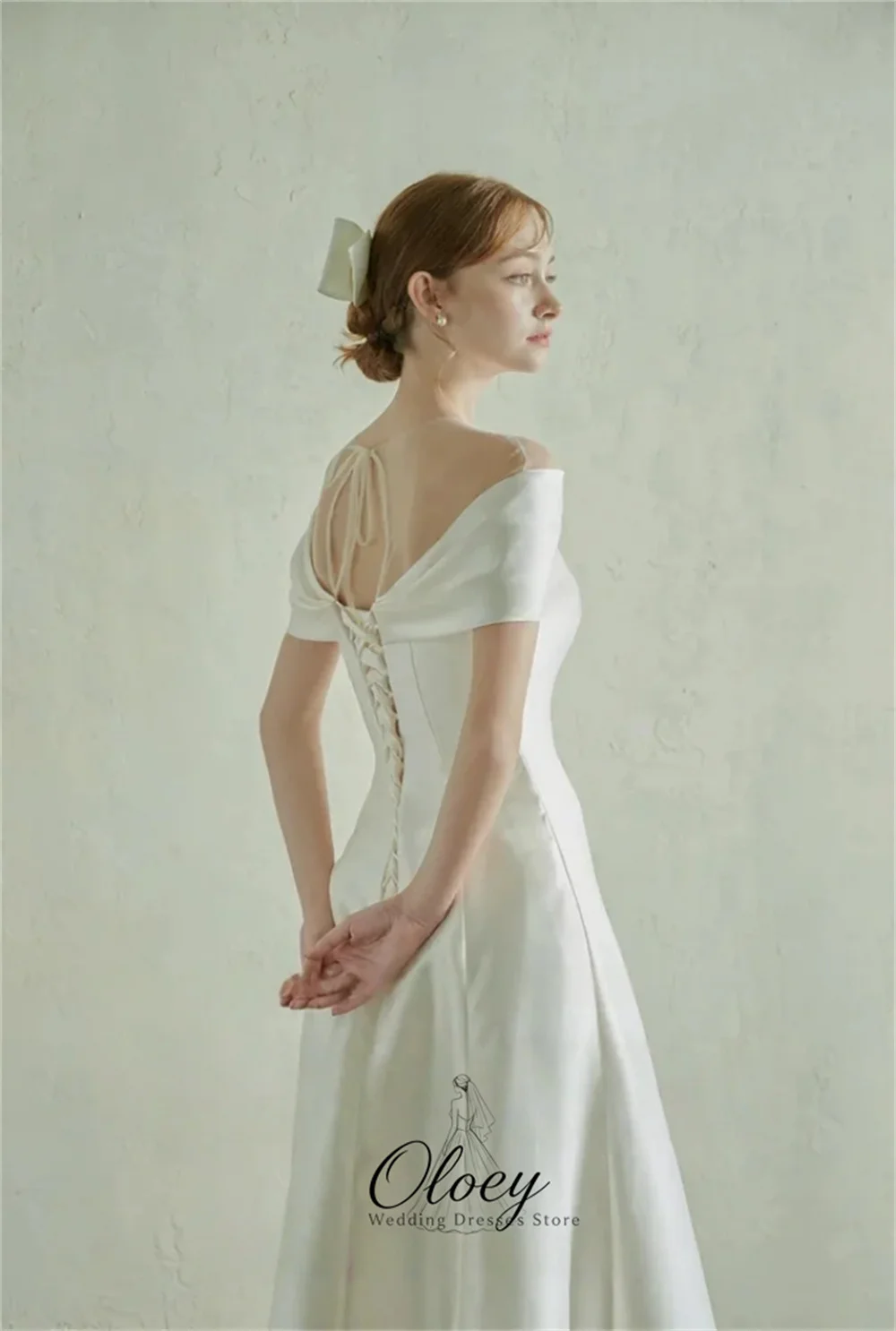 OLOEY Simple Off The Shoulder Pleat Korea Wedding Dress Photo Shoot Satin A-Line Bridal Gown Customized Garden Wedding Dress