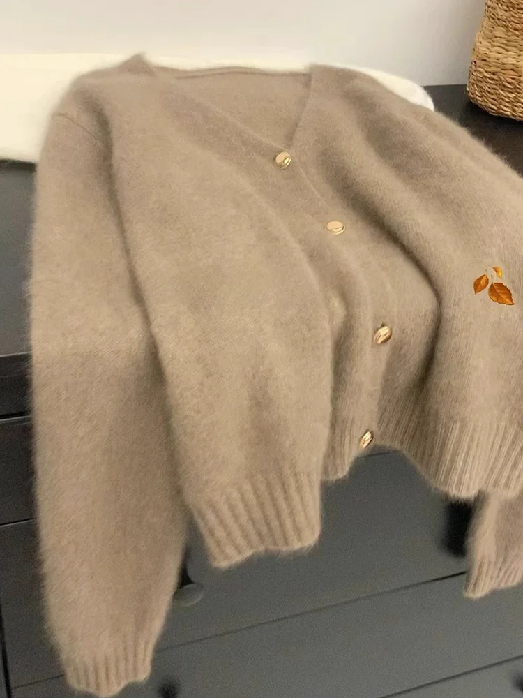 

Мягкий велюровый вязаный кардиган с V-образным вырезом для женщин, свободный крой, новинка весны, повседневный, комфортный, с длинными рукавами