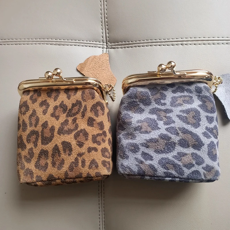 قبلة زر المرأة حقيبة مستحضرات التجميل الصغيرة لطيف ماكياج الحقيبة 2025 الجلود أحمر الشفاه المنظم سيدة السفر مفاتيح صندوق محفظة نسائية للعملات المعدنية الصغيرة #2