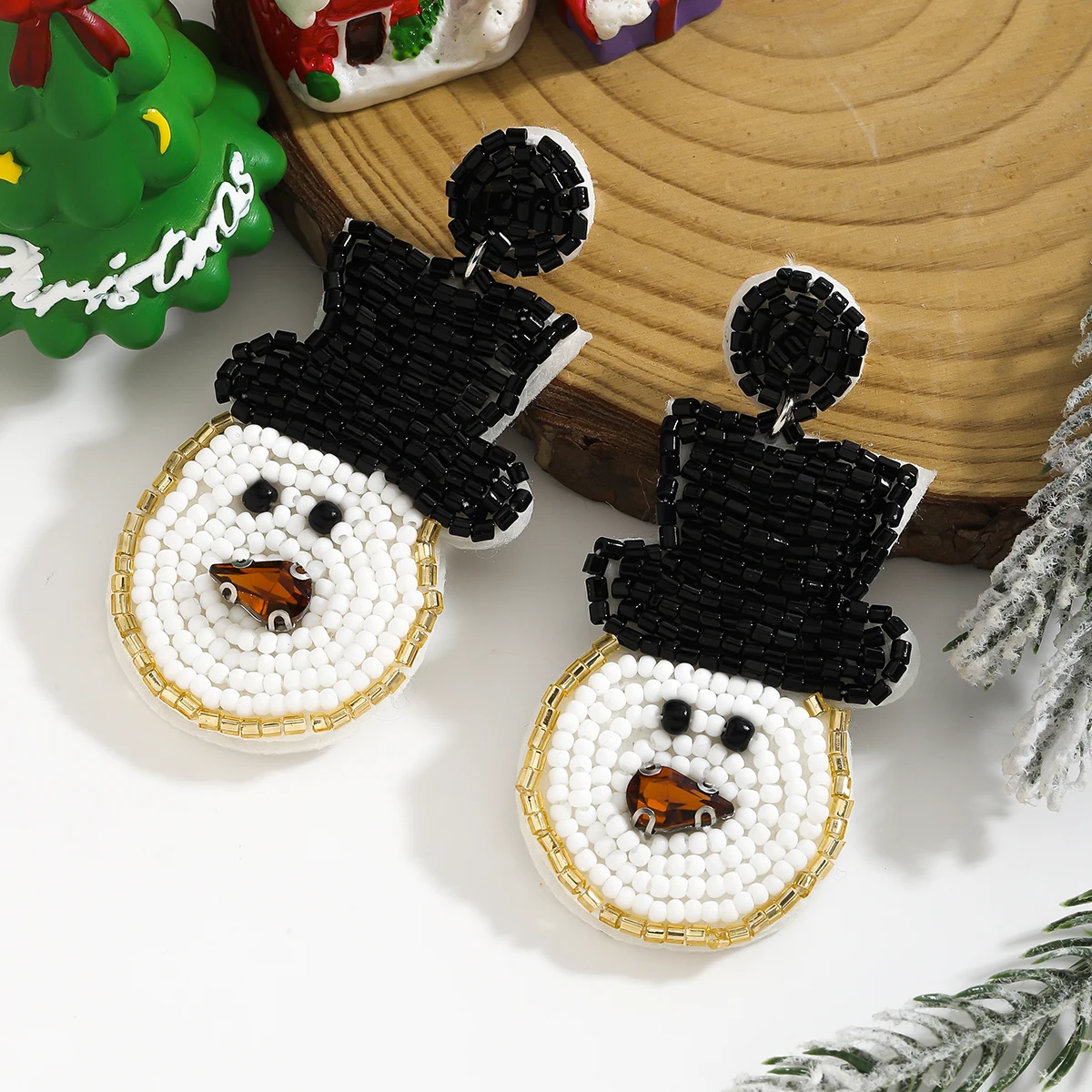 Christmas Handmade Beaded Hat Snowman Dangle Earrings For Women Handsome Winter Holiday Cartoon Drop Accessory Party Gifts