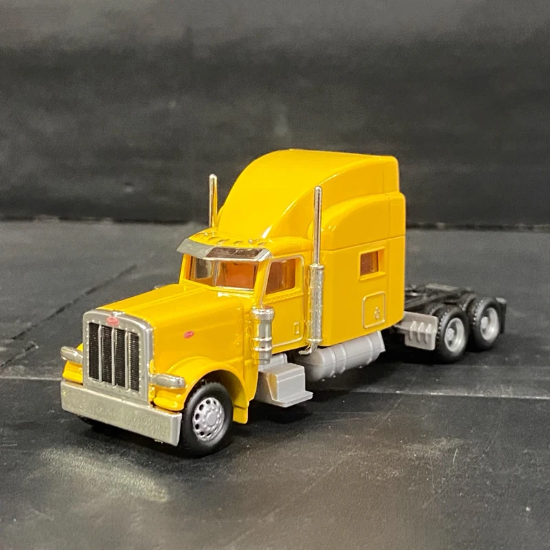 NORSCOT 1: 87 Scale Peterbilt 389 Heavy Truck Low Board Trailer Long Head Simulation Vehicle Model Miniature Engineering Car