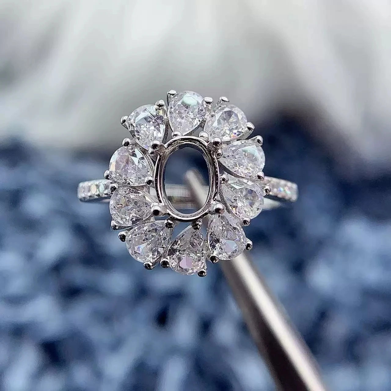 

MeiBaPJ Inlay 5*7mm Oval Stone S925 Sterling Silver DIY Ring Settings Full Diamond Womens Fine Charm Weddings Jewelry Wholesaler