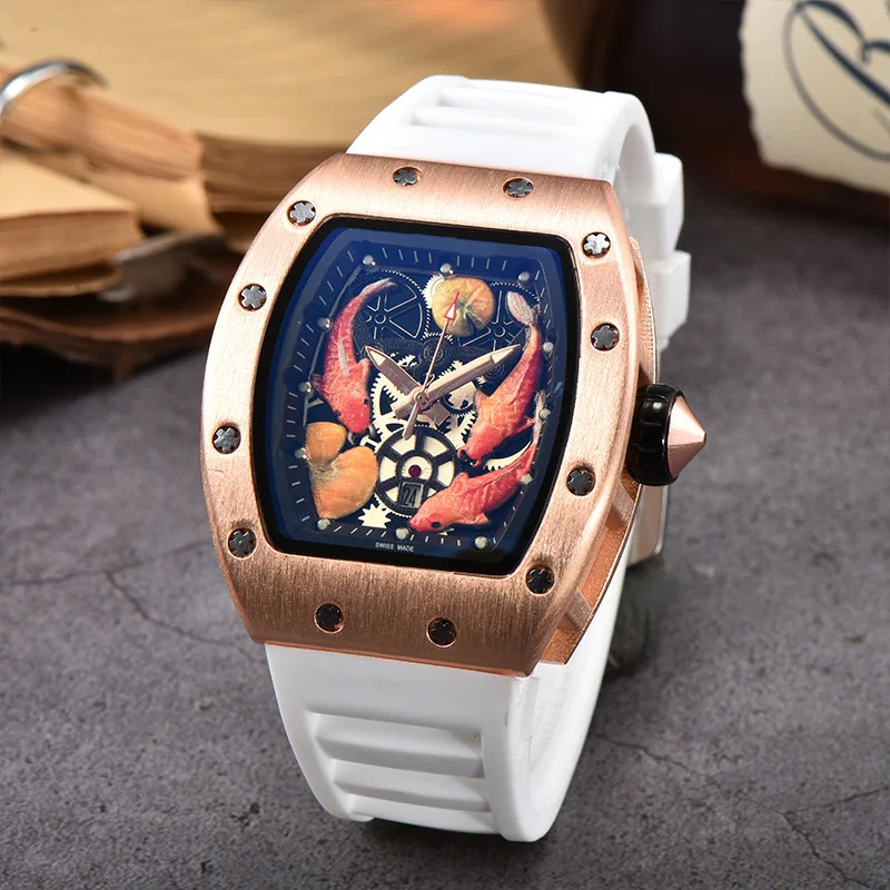 

Alloy Case Carp Design for Men's Cool Personalized Watch
