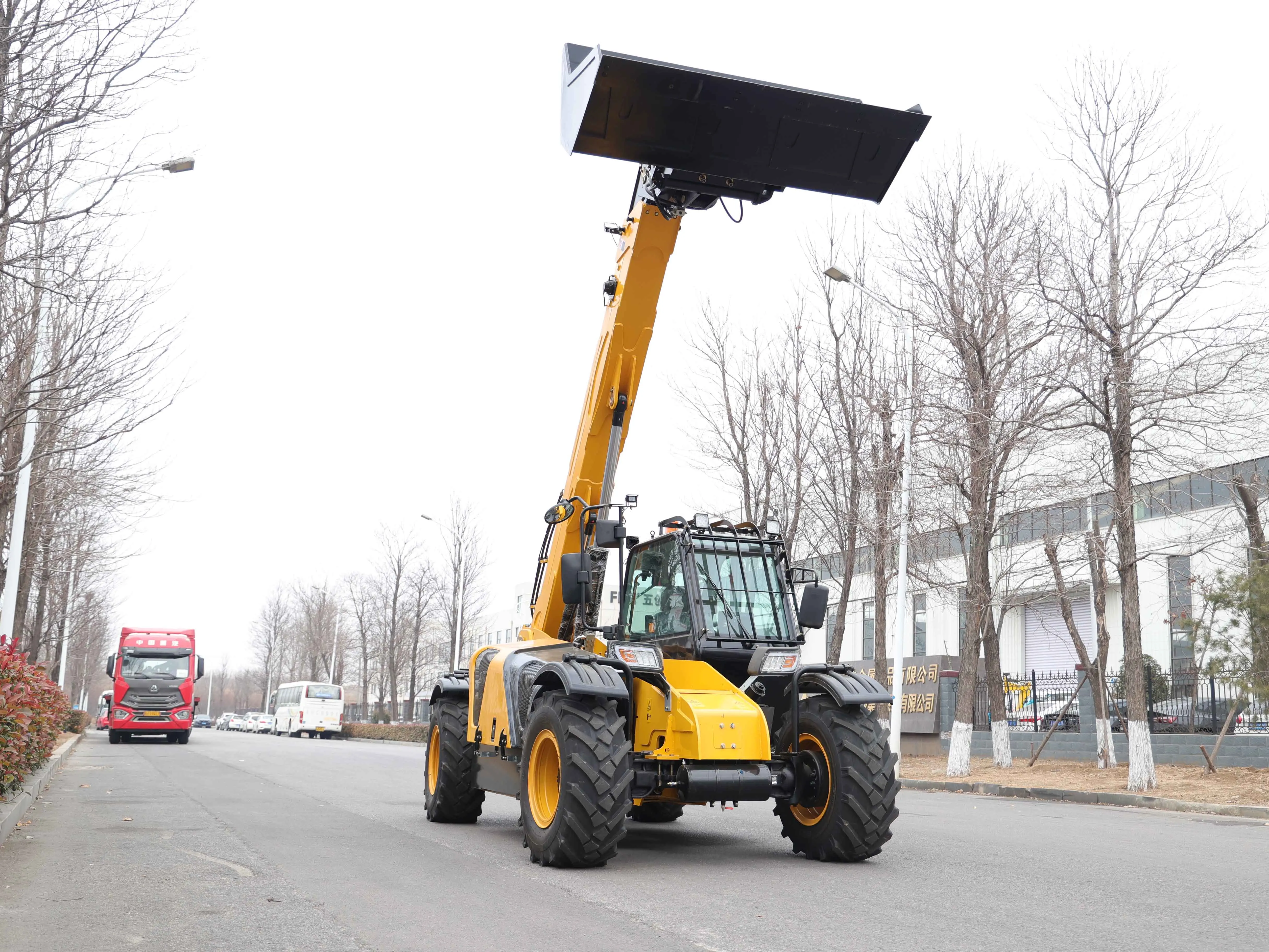 Teleskop-Handler LEITE Manueller Hand-Gabelstapler-Stapler 3 5 8 Tonnen 4x4 Gelenk-Terrain Rauer Diesel-Terrain Maßgeschneidert