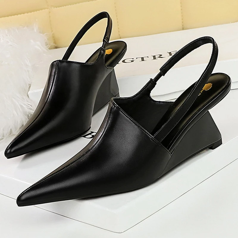 Bigtree Shoes New Designer Wedge Heels Shoes Hollow Back Strap Sandals Women Summer Shoes 2024 Fashion Pointed Tip Women Pumps