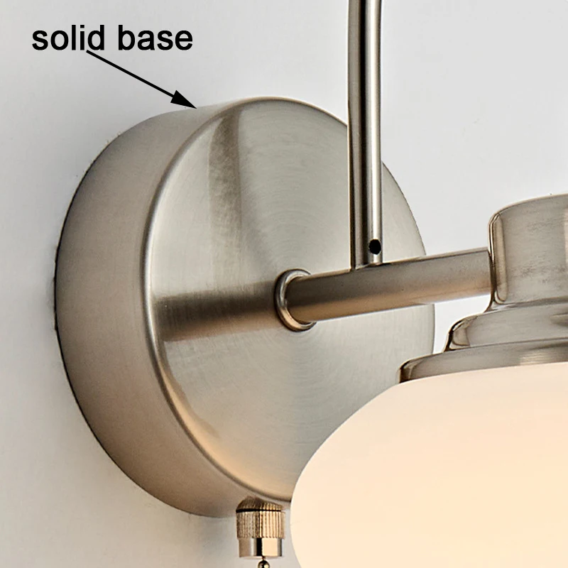 مصباح جداري بسيط من باوهاوس ريترو اسكندنافي مع مفتاح مناسب لممر حائط الخلفية لغرفة النوم بجانب السرير