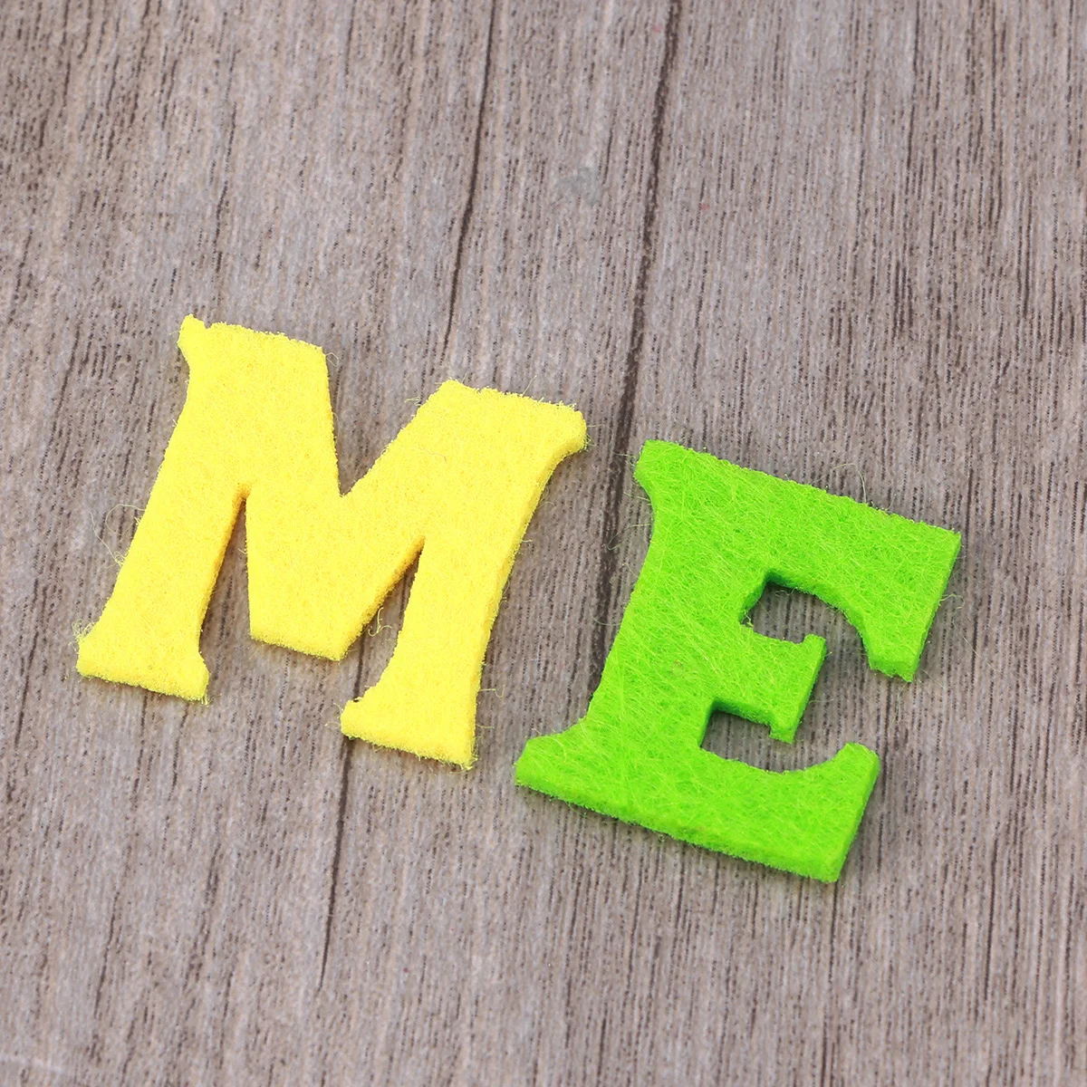 

50pcs Felt Alphabet Letters DIY Material for Crafts Cuts Reusable Sewable Gluable Decorative Supplies