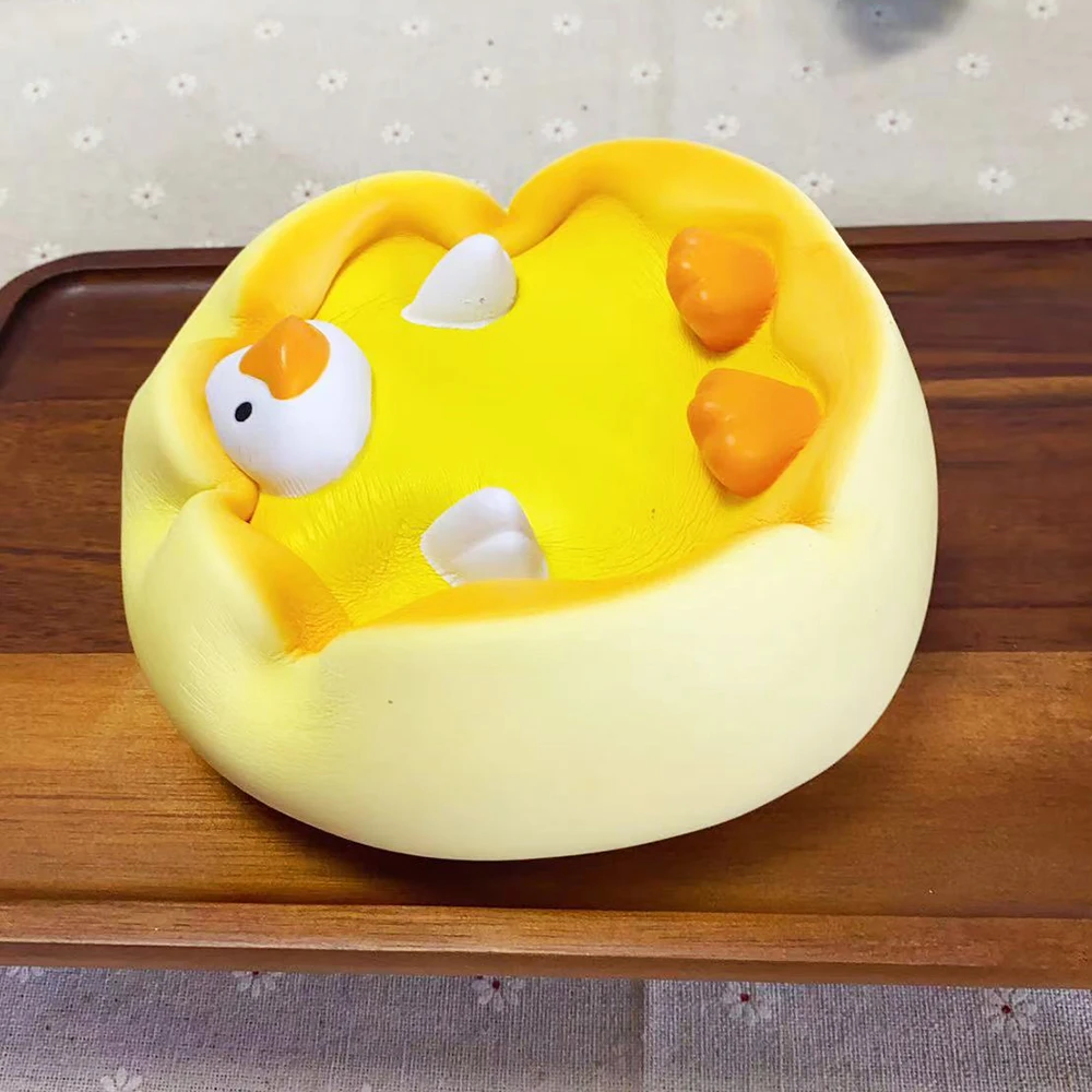 Eric Schattige Kawaii Grote Zwemmende Eendenpudding Cake Langzaam Stijgende Jumbo Squishy Charme Speelgoed Met Gratis Cake Geur