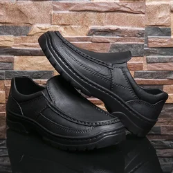 Work Shoes Men Shoes New Non-slip Chef Shoes Lightweight Loafers Waterproof and Stain Resistant Sneakers for Men