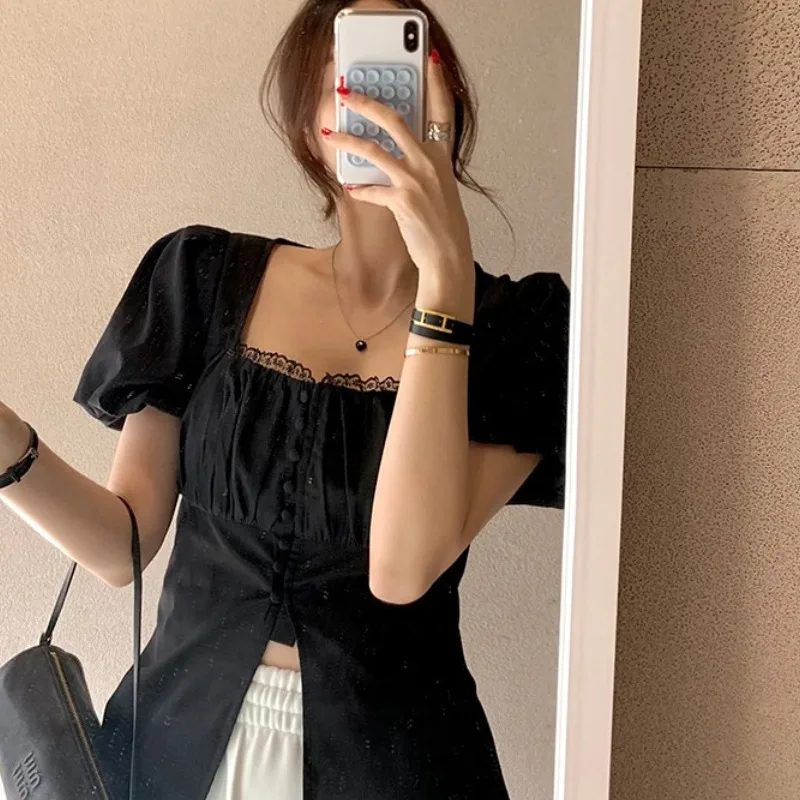 

Шикарный универсальный женский однотонный квадратный воротник с кружевной отделкой и одной пуговицей с разрезом спереди Bubble Sve Повседневная одежда для поездок на работу Sle ort Sve