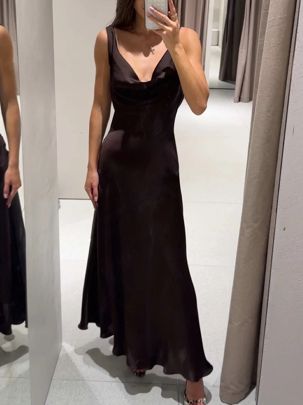 

Women's Silk Satin Swing Neck Long Dress Open Back Design Elegant Luxury Spring 2025 Fashion Sexy Temperament