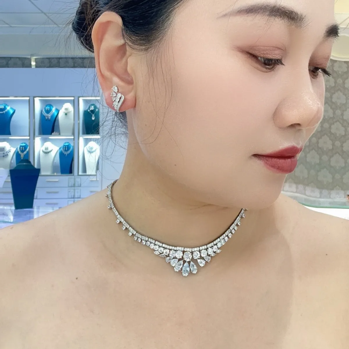 Summer 2026 High-end Women's Zircon pendant jewelry Set, Light Luxury Evening Earrings, Necklace, Wedding Accessories