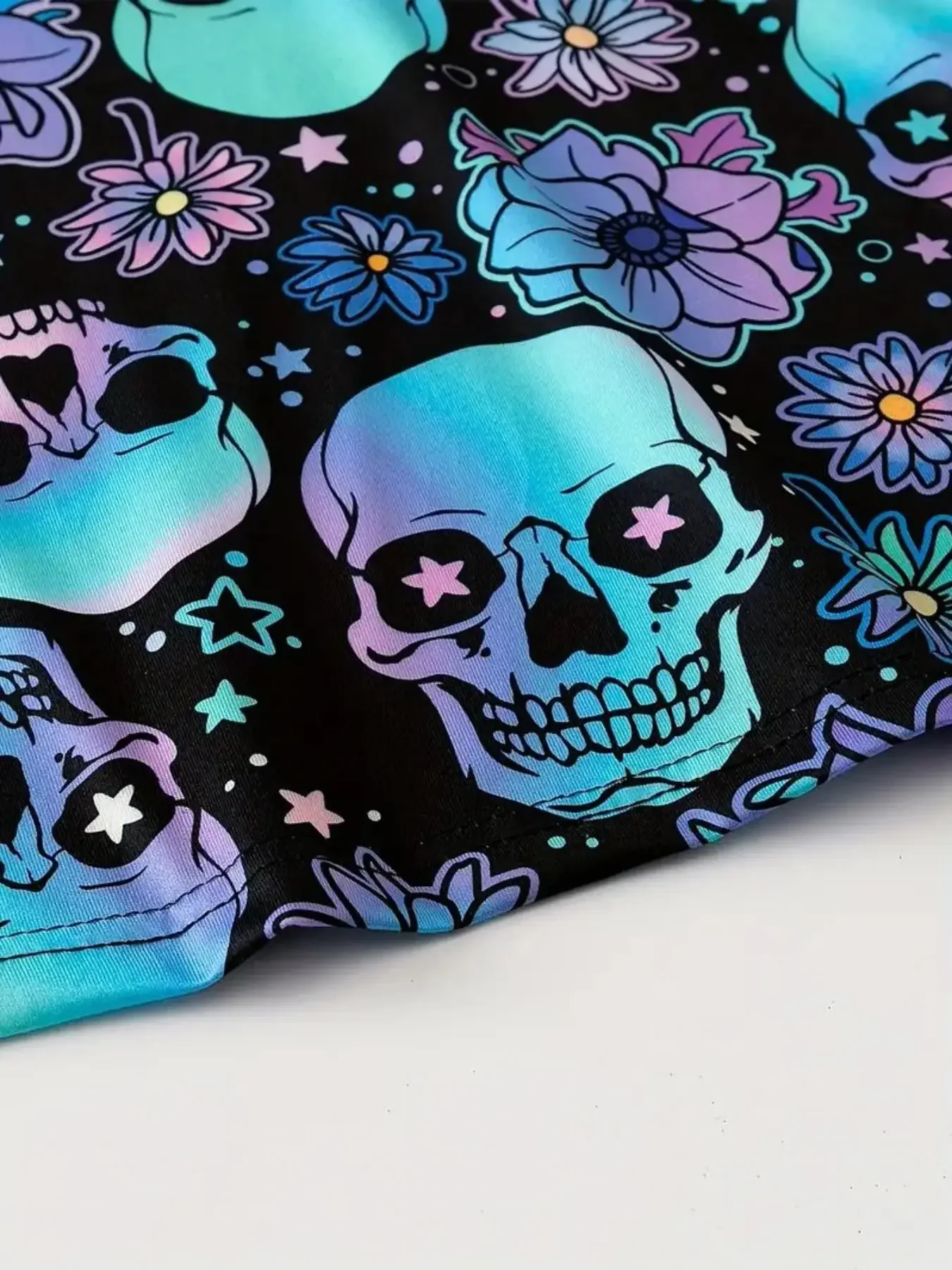 Women\'s 2pcs Cute Soft Comfy Halloween Pyjama Set Summer Plus Size Skull Ghost Print Tank Top & Bow Front Shorts Sleepwear Set