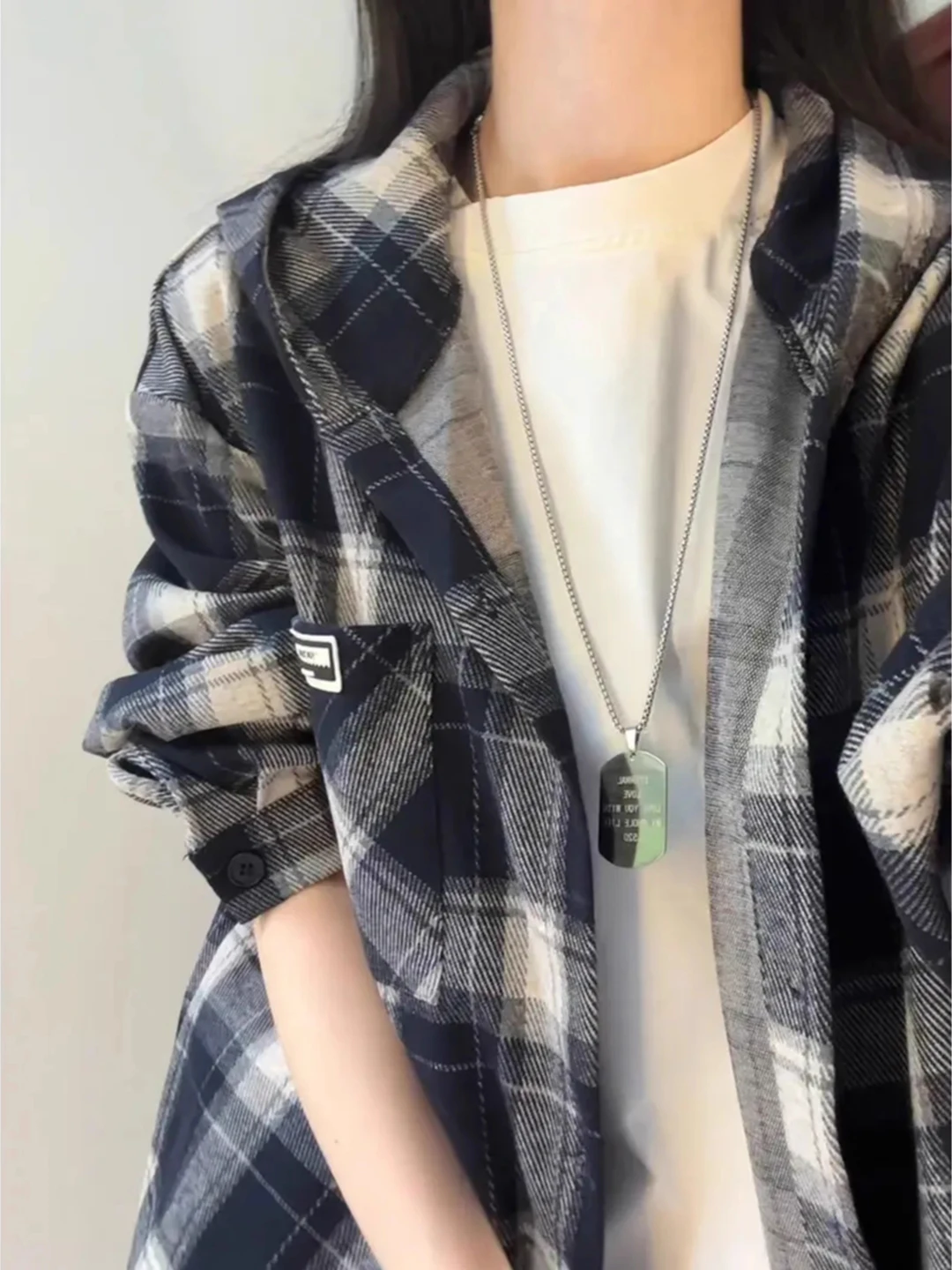 Black Plaid Flannel Shirt Men's Premium Feel Long Sleeve Hooded Checkered Top Cleanfit American Retro Jacket for Youth And St...