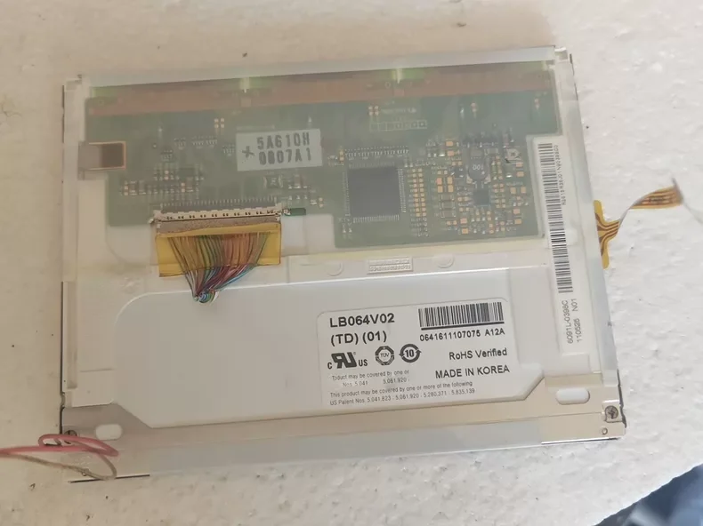 display-a-cristalli-liquidi-lb064v02-td01-da-64-pollici