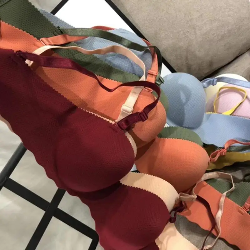 النساء سلس الصدرية مثير لا سلك رفع الملابس الداخلية الفتيات الطلاب تنفس رقيقة حمالات الصدر الإناث الصدرية تنفس تجمع