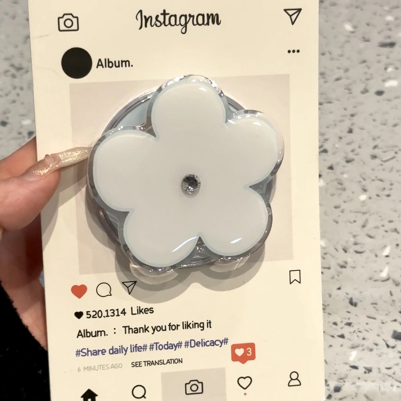 

Simple little flower for Magsafe Griptok Holder Phone Finger Ring Stand Support for IPhone 15 Girl Bracket