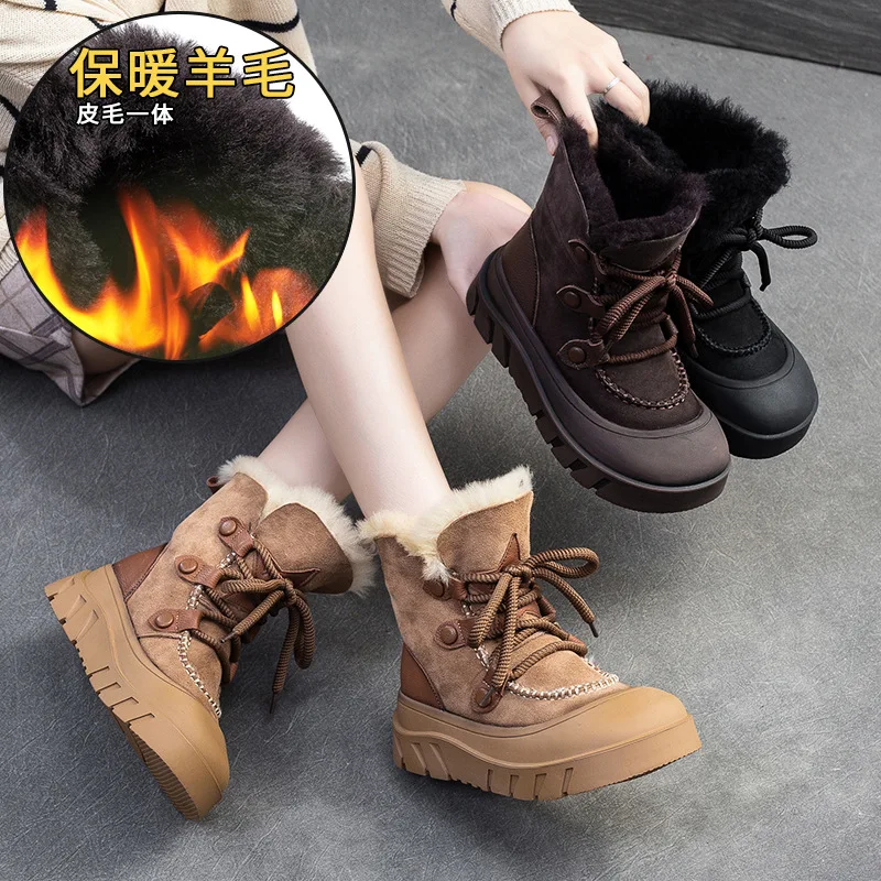 

2025 Winter New Warm Wool Snow Boots Genuine Leather Thick Soled Women's Shoes Versatile Short Boots