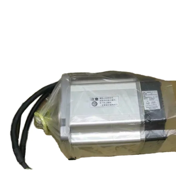 

1 шт. новый серводвигатель переменного тока MSMD082G1U в коробке, ускоренная доставка MSMD082G1U