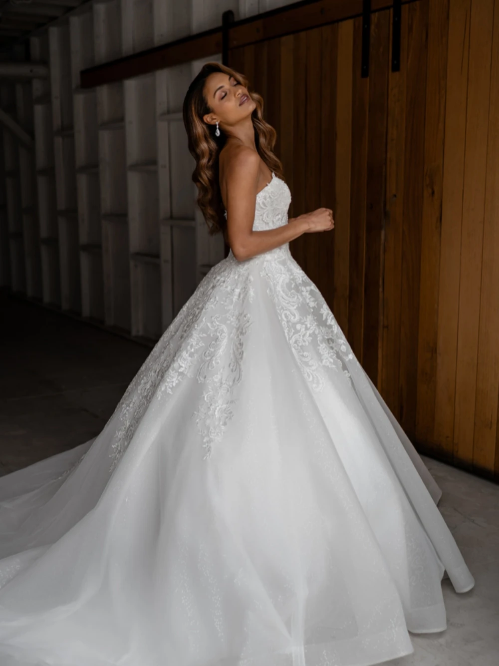 Vestido De novia romántico con cuello Corazón, traje De lentejuelas con apliques clásicos para novia, vestido De baile blanco, vestido De novia largo