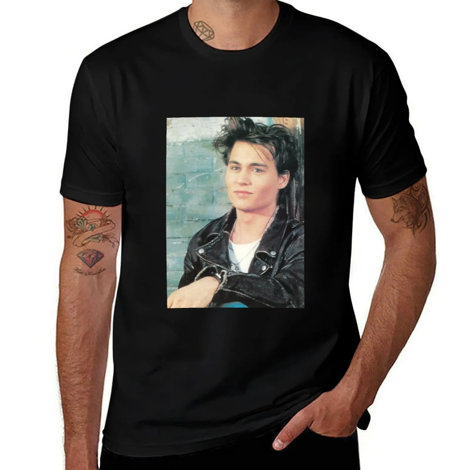 

Johnny Depp young 2 T-Shirt Retro Style Print Casual Top