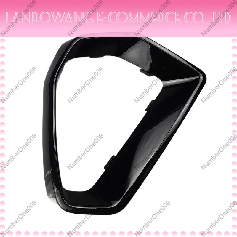 

Car Front Bumper Fog Light Cover Lower Grille Decorative Frame Black or Silver for Luxury SUV 2020-2023