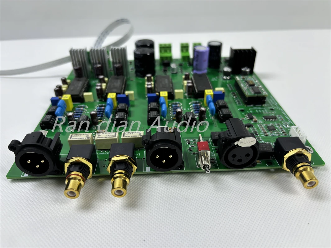 Latest Listing 4PCS Balanced Output PCM58P DAC Decoder Coaxial+AES+USB+Bluetooth Support 192K （DF1704+DF1706+SM5847+)PCM1701