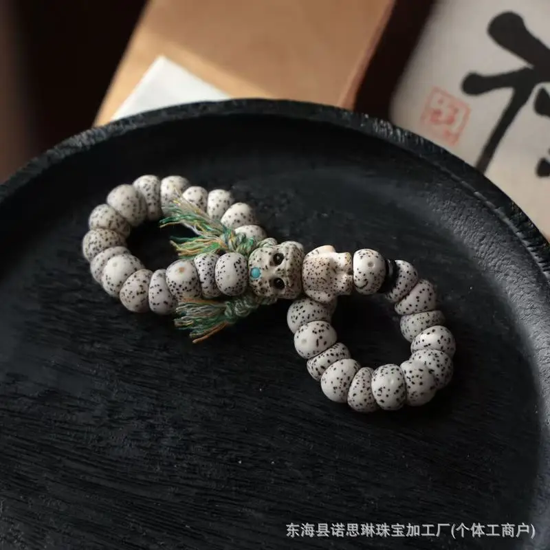 Garlic Bulb Intestine Pattern Paired With And Moon A-Dai Single-Strand Bracelet