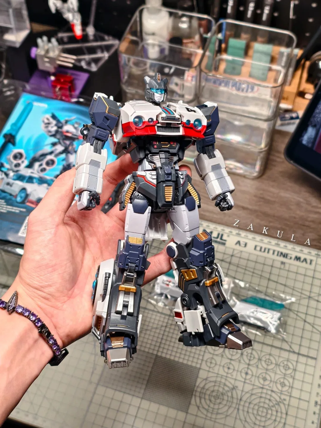 

In Stock Original Bingo Toys BT07 Jezzy Super Warrior Jazz Transformation Toy Action Figure Model Toys Collection Gifts