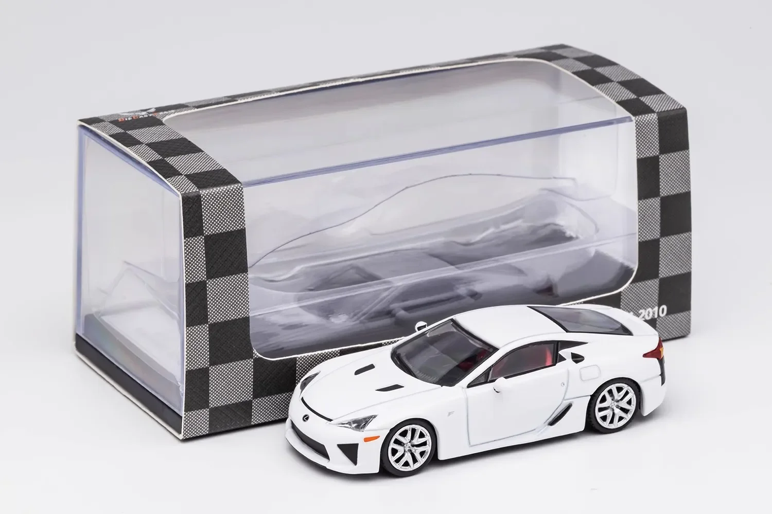 DCT 1/64 Lexus LFA sport Diecast modello automobilistico ornamenti Cas giocattoli decorazioni regalo