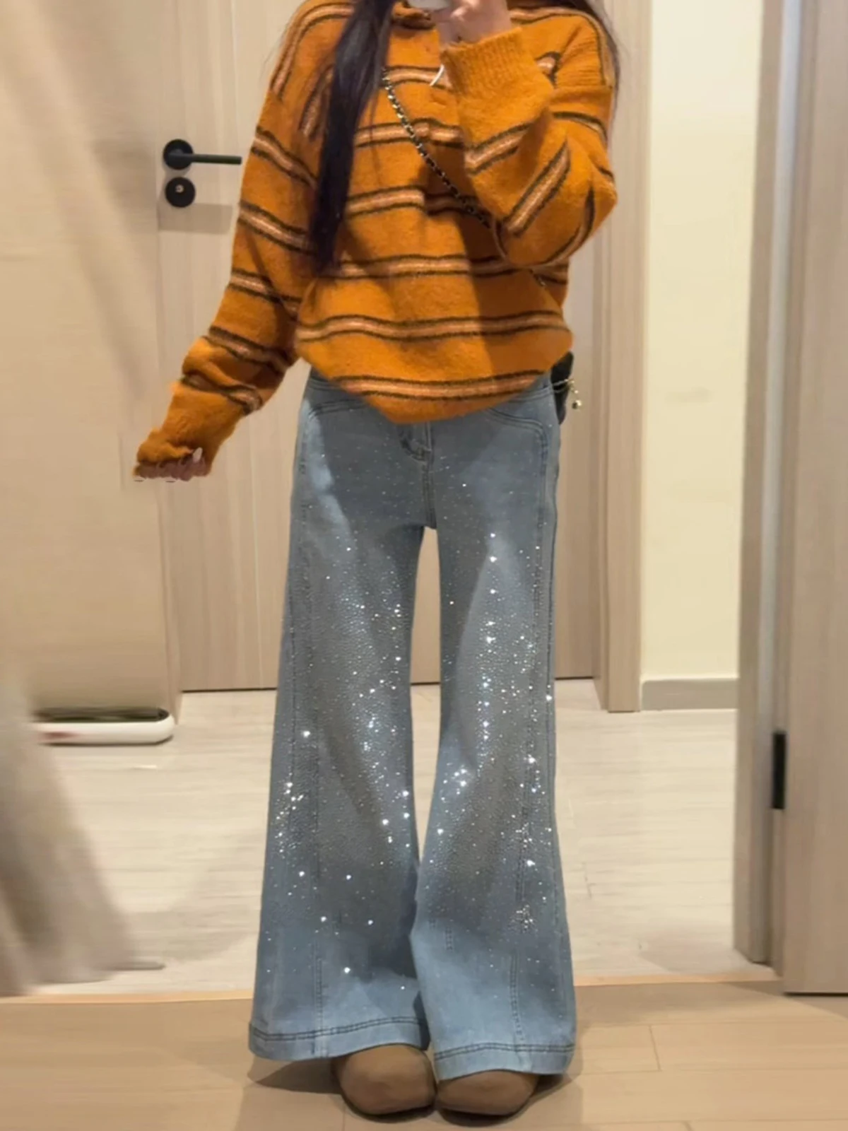 

Светло-голубые женские джинсы с высокой талией, расклешенные, на флисовой подкладке, утягивающие, прямые, слегка расклешенные, из денима