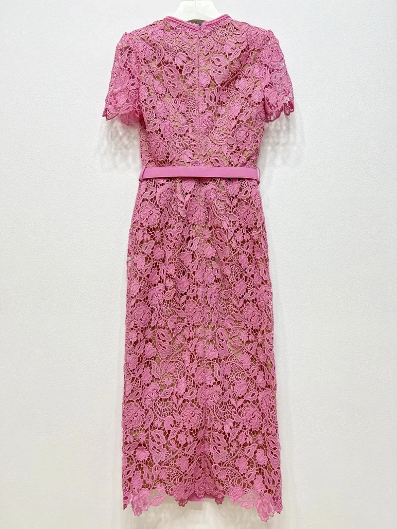 

2023 Spring New Style Water-Soluble Lace Spliced Short Sleeve Sexy Pink Women Midi Dress Floral Hollow Out Single Breasted Dress