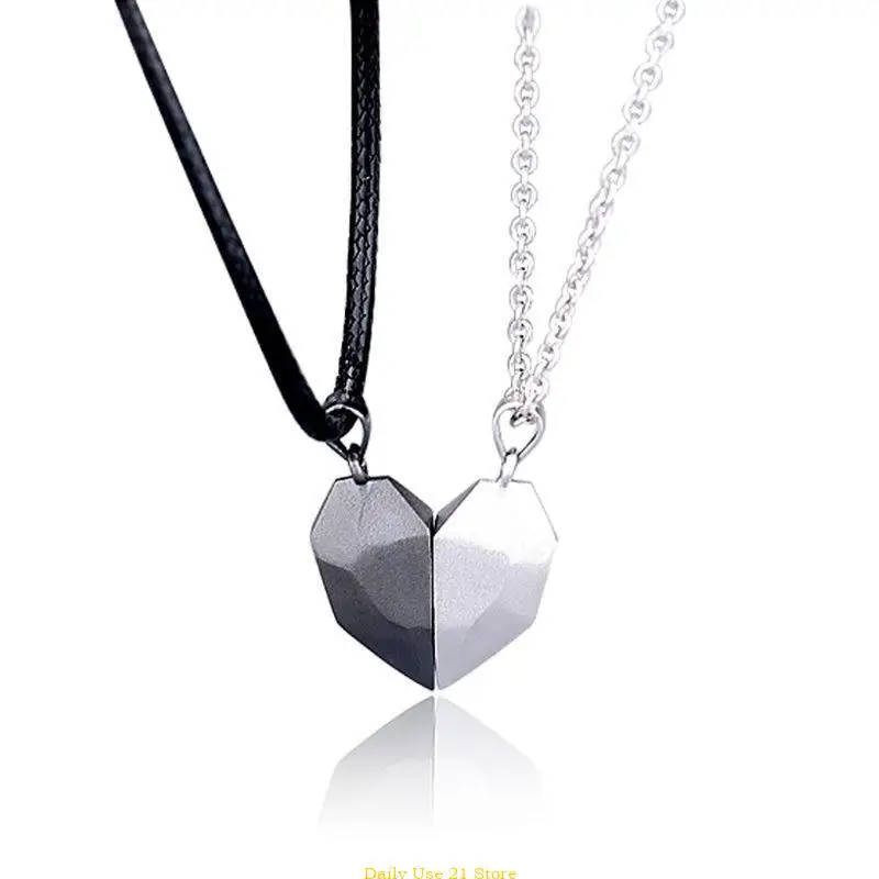 2 Pcs Lovers Matching Couple Necklace Heart-Shaped Necklace for Friendship