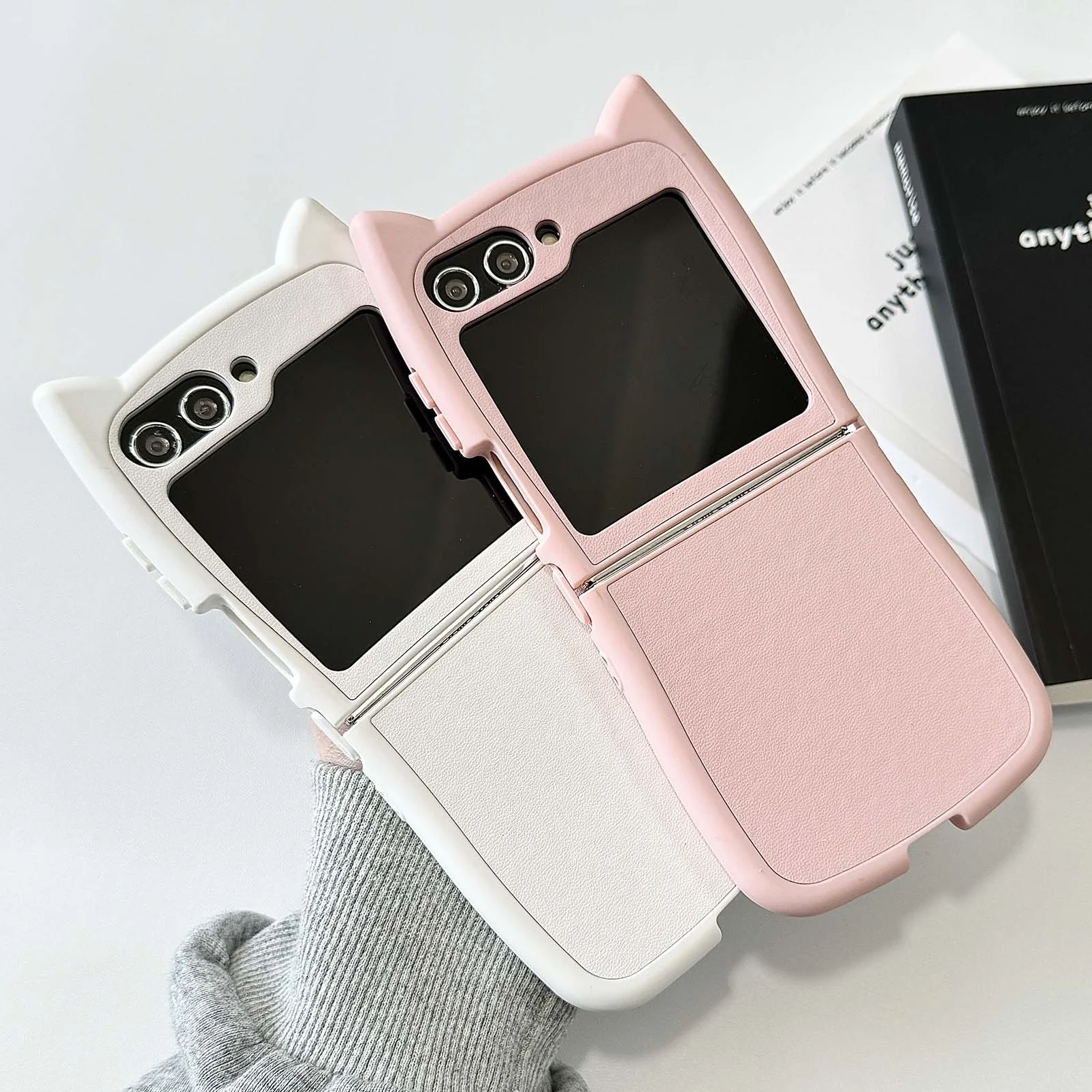 Lovely Cat Ear Cover For Samsung Galaxy Z Flip 6 Luxury Leather Case Bumper For Samsung Z Flip 5 flip 7 4 Cute Pure Color Cases