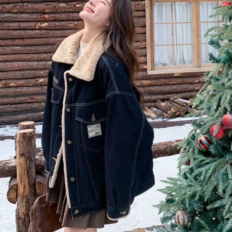 

Джинсовые пальто женские большие меховые плюшевые женские осенние свободные посадки минималистичный французский шик городские социальные стеганые с защитой от запаха регулируемые OL