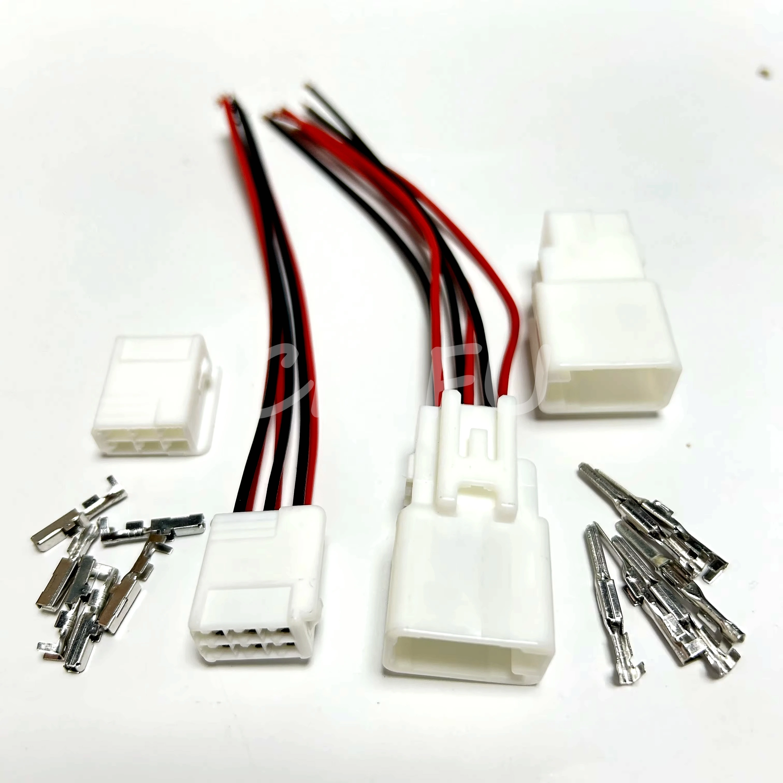 Toyo ta Reishi DJ70612Y-2.2-11/21 Штекер указателя поворота с 6P отверстиями 6098-2679/6240-1107