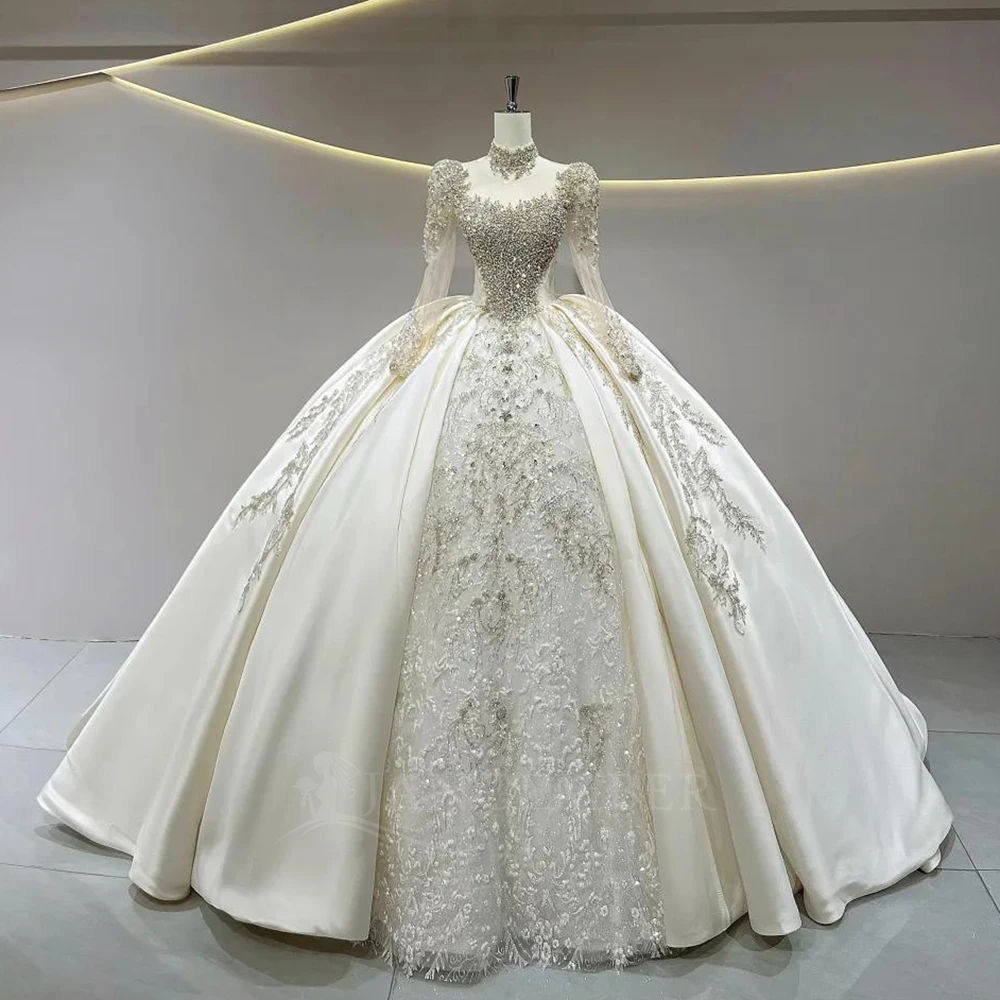 2025 Luxury Sequins Wedding Dress Long Sleeves Satin Bridal Ball Gown Customized Bride Gown Chapel Train Vestidos robe de mariée