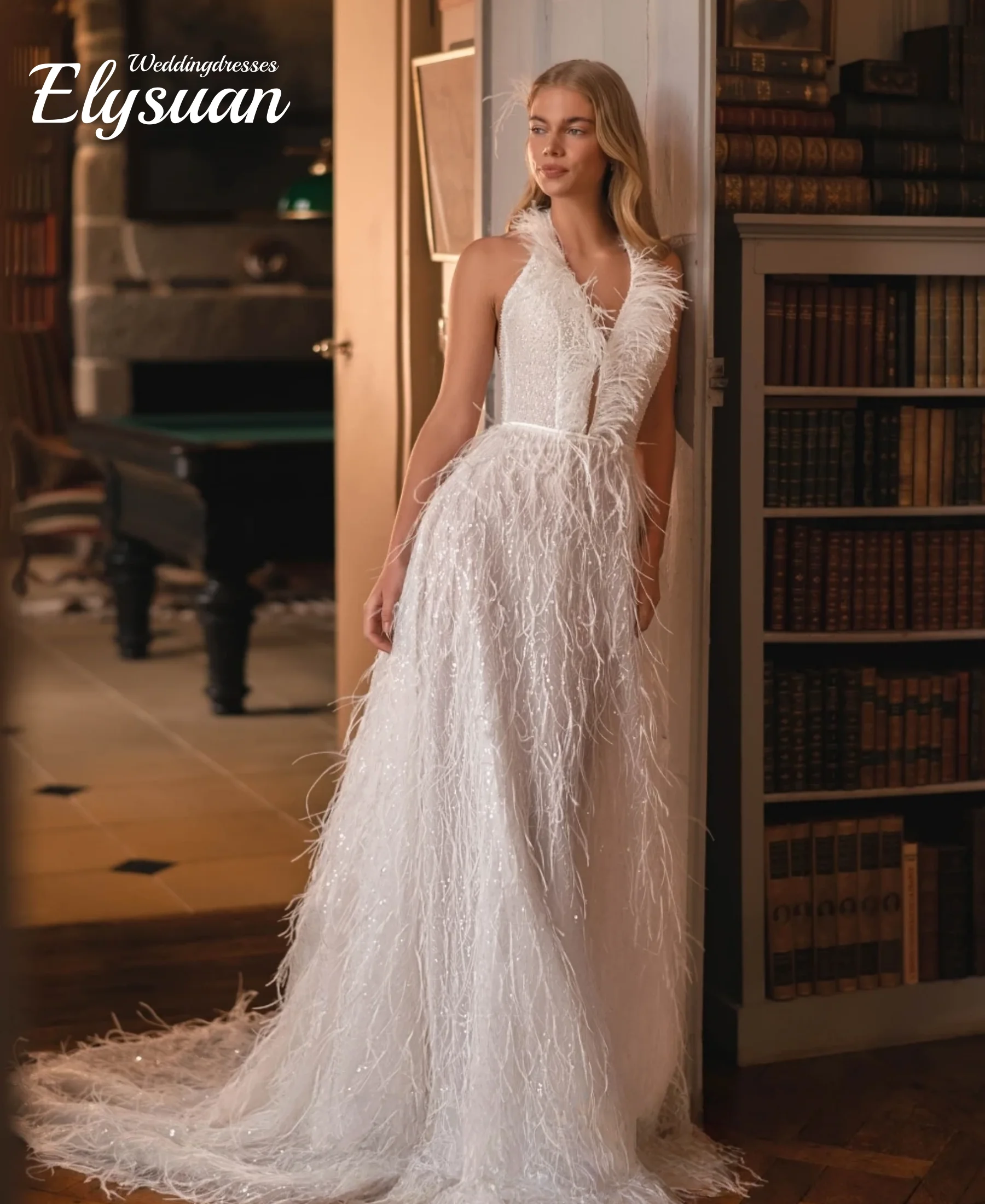 Customized Sexy Deep V-neck Wedding Dress Shiny Pearls Mermaid For Bride Backless Applique Feathers Bridal Gown Vestido De Novia